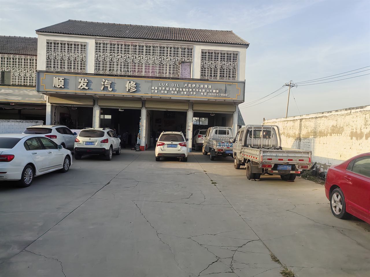 罗屯镇顺发汽修，罗屯镇顺发汽修门店外观，距金乡县高河街道约2公里、清河镇约6公里
